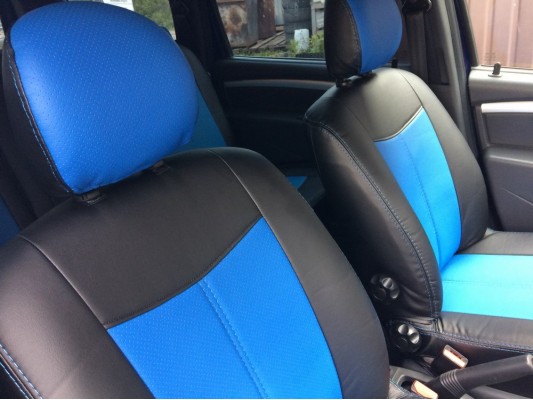 Авточехлы на Lada Largus