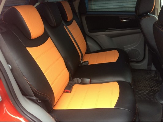 Авточехлы на Suzuki SX4